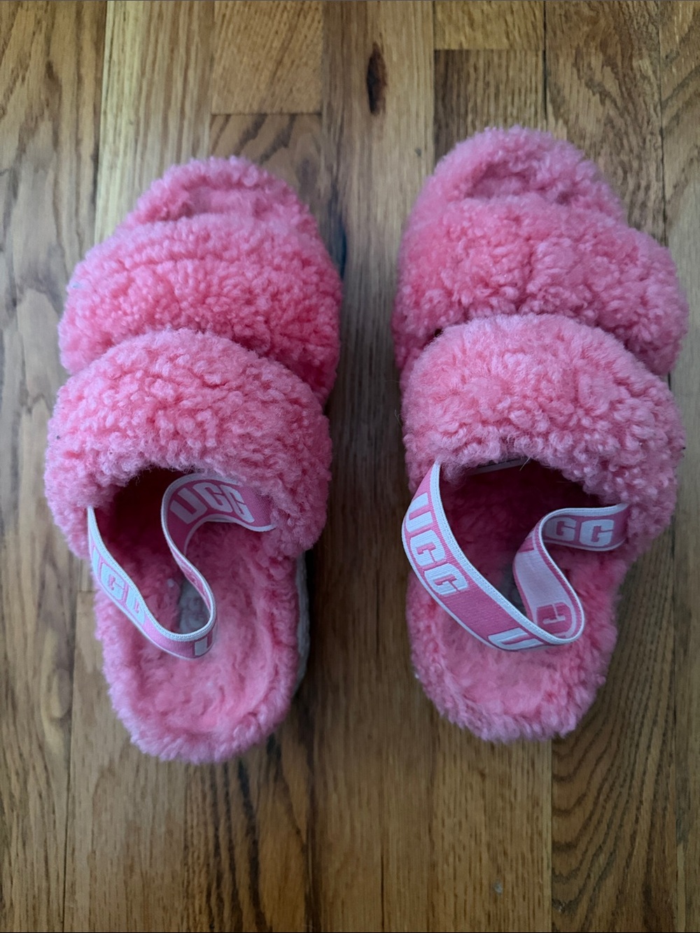 UGG Slippers - Picture 2 of 5